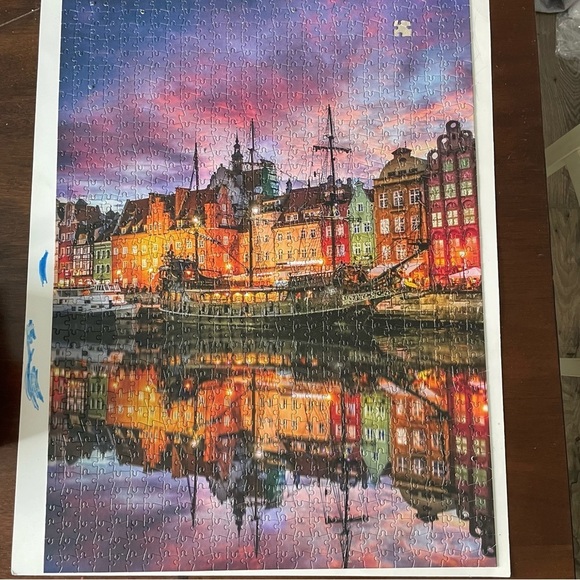 1,000 Piece Night & Day Jigsaw Puzzle- Gdansk, Poland - Picture 3 of 11